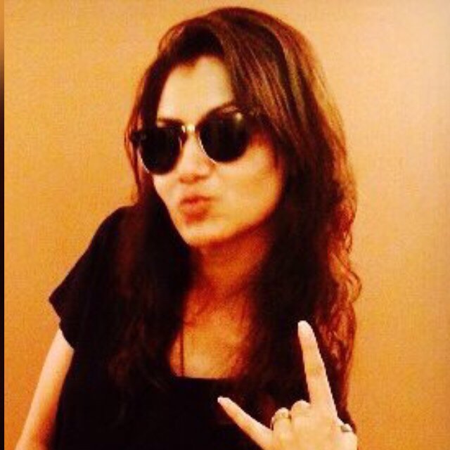 Sriti jha