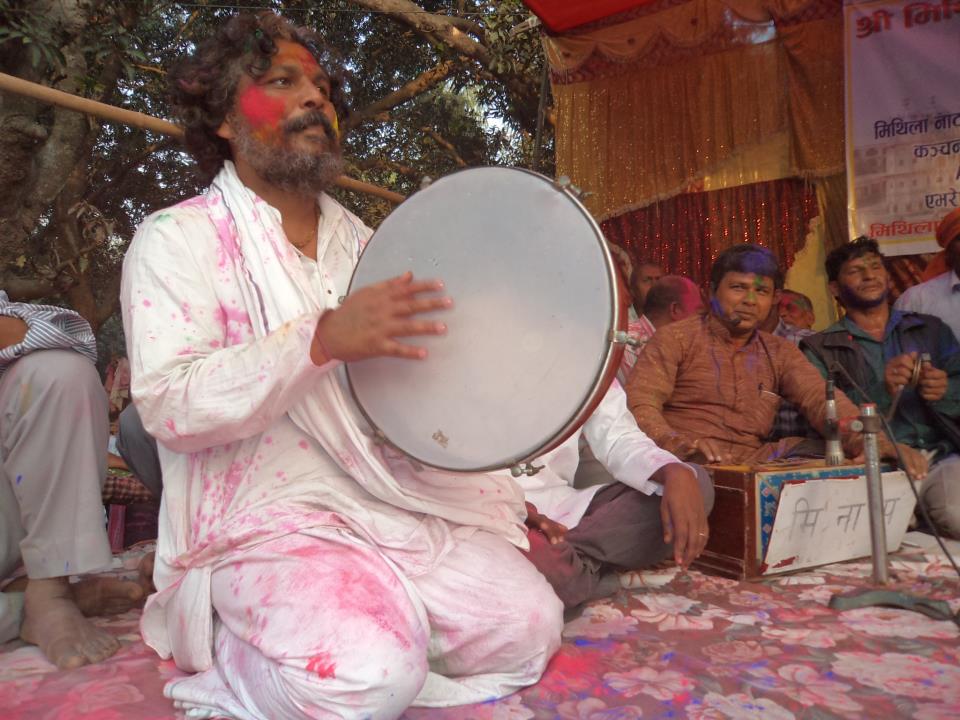 holi
