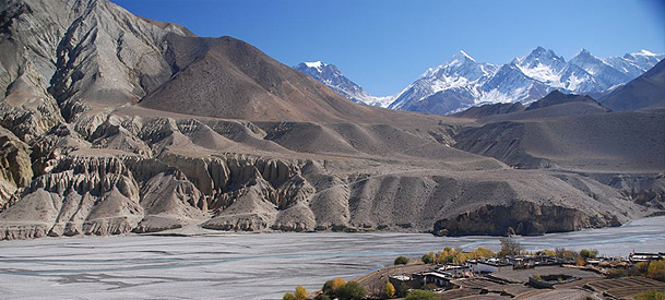 upper-mustang-trek-b