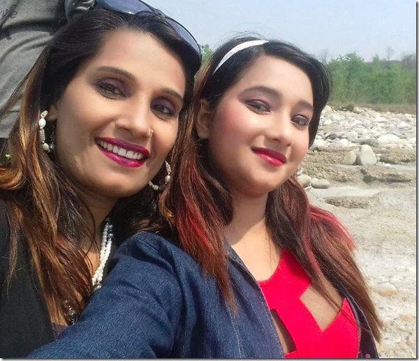 ARCHANA PANERU AND HER MOTHER SUNITA