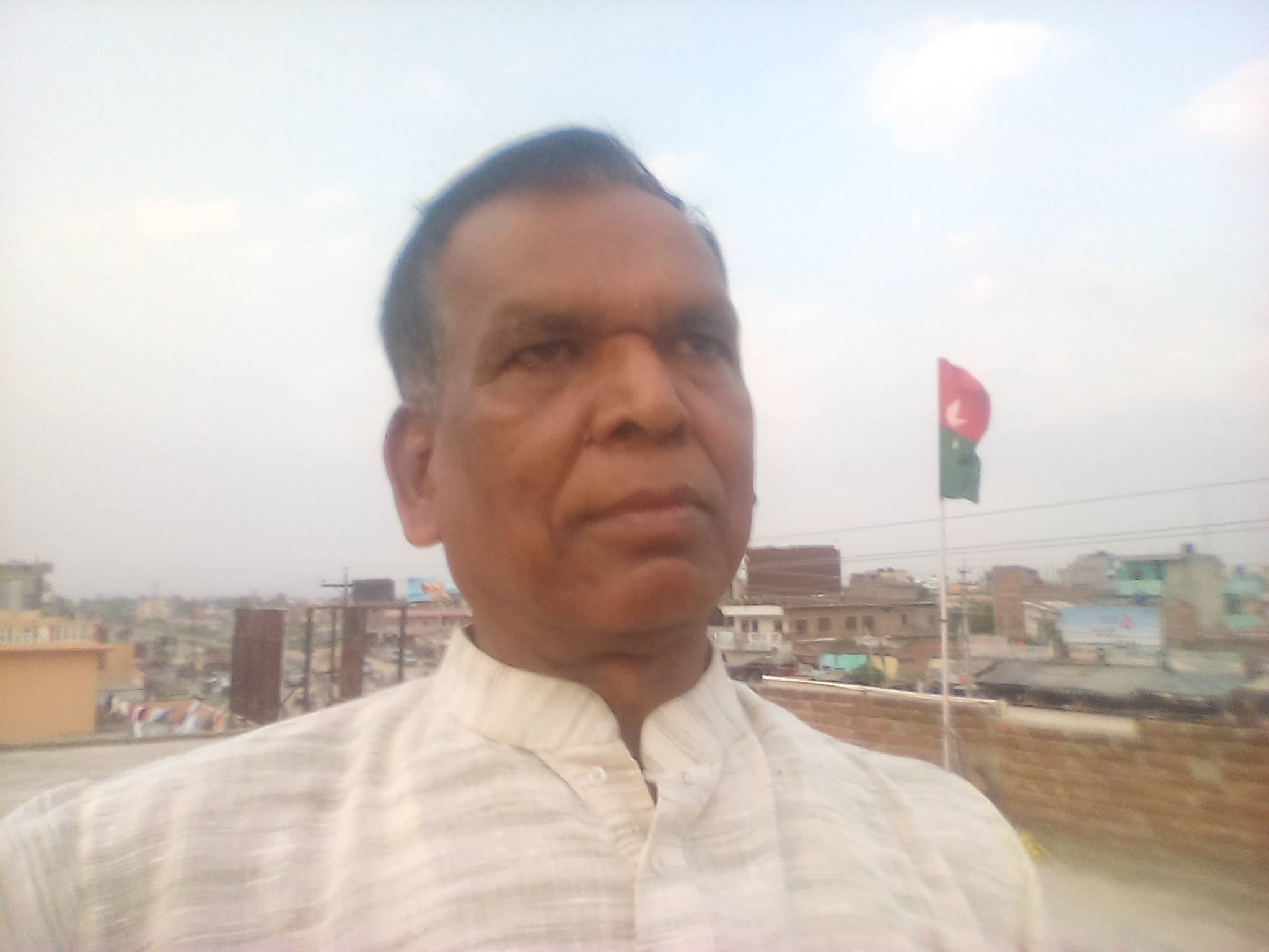 महाजन यादव, संघीय समाजवादी फोरम नेपाल के केन्द्रीय सदस्य हैं