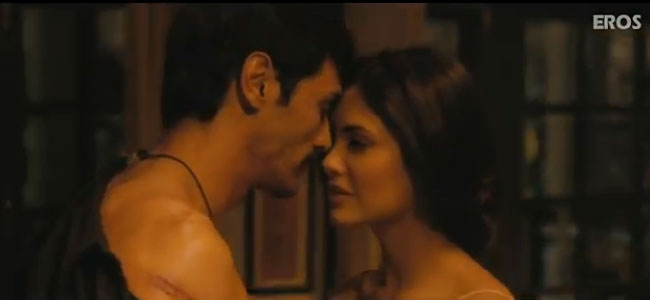 Arjun Rampal-Esha Gupta in Chakravyuh