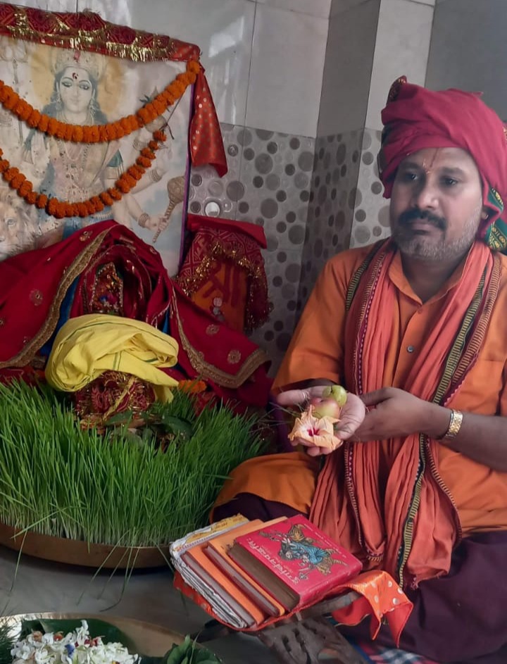 ज्योतिषाचार्य आचार्य राधाकान्त शास्त्री*